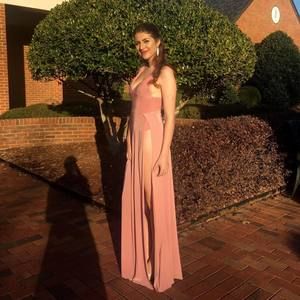 Meet your Posher, Leah